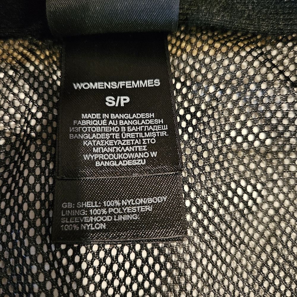 The North Face Resolve Jacket - Picture 5 of 6